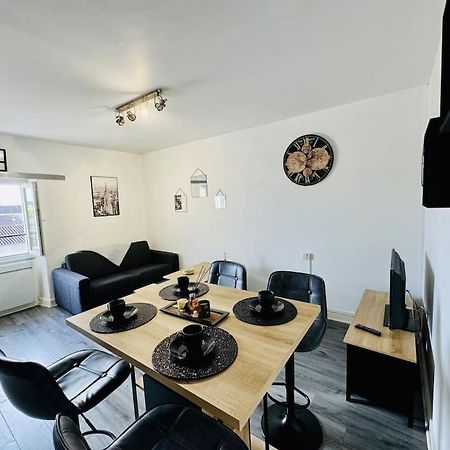 Isval Wifi-Hyper Centre Cognac Apartment ภายนอก รูปภาพ
