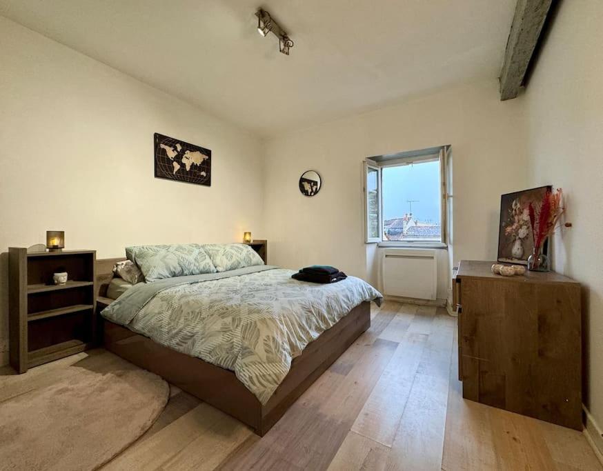 Isval Wifi-Hyper Centre Cognac Apartment ภายนอก รูปภาพ