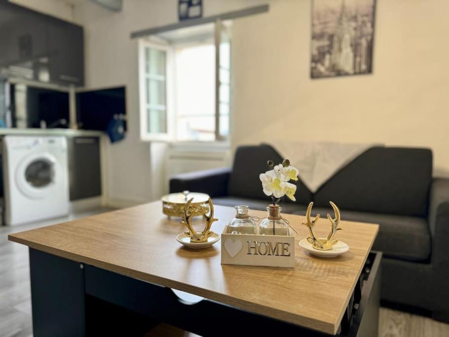 Isval Wifi-Hyper Centre Cognac Apartment ภายนอก รูปภาพ
